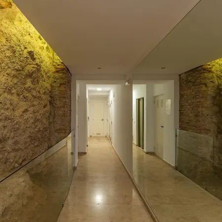 Feelathome Merced Apartment